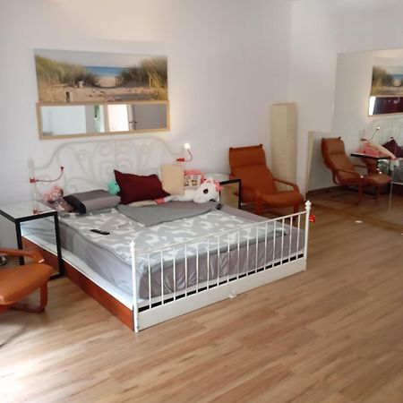 New Spacious Villa! Boekarest Buitenkant foto